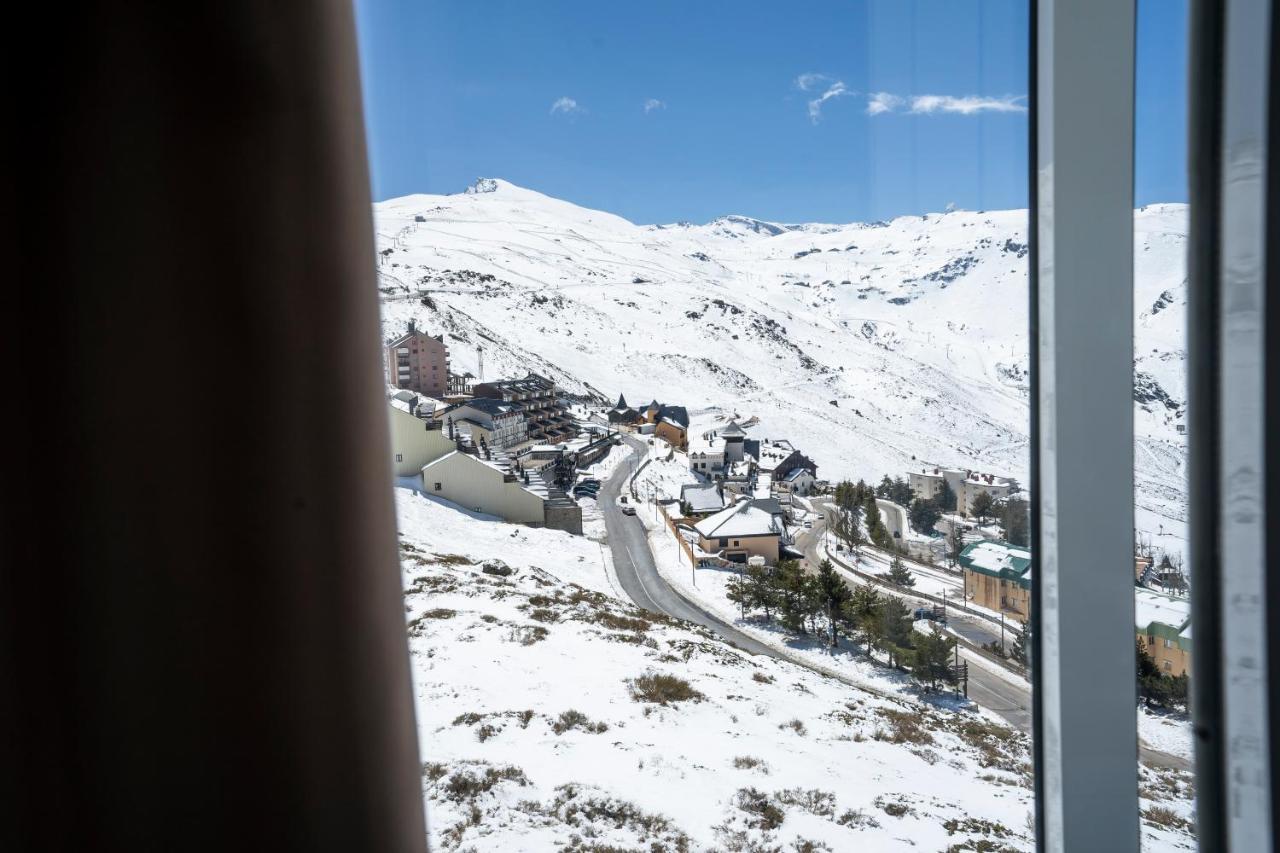 Albergue Inturjoven Sierra Nevada Kültér fotó