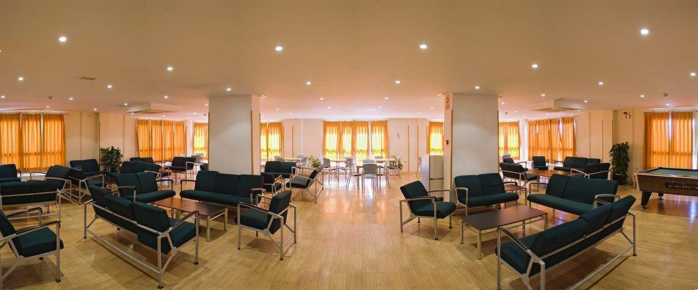 Albergue Inturjoven Sierra Nevada Kültér fotó