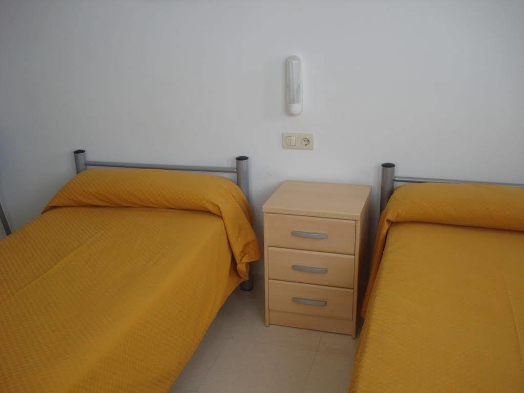Albergue Inturjoven Sierra Nevada Kültér fotó