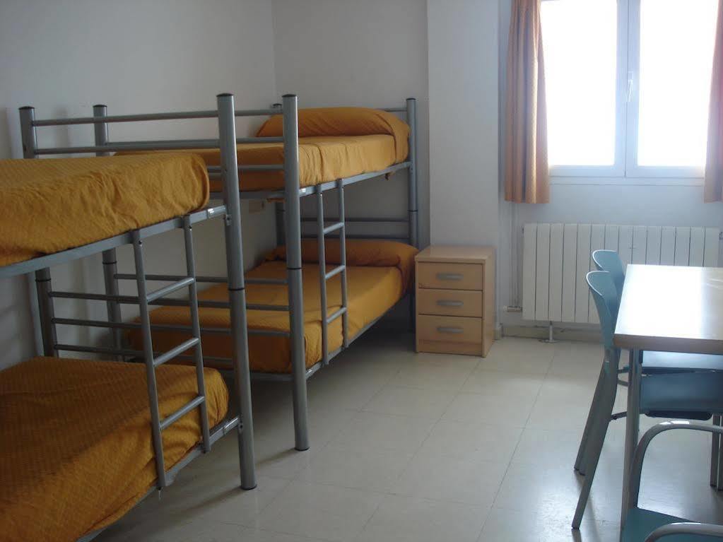 Albergue Inturjoven Sierra Nevada Kültér fotó
